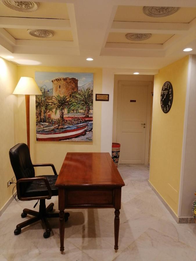 Federico 70 Rubino Family Hotel Palermo Kültér fotó